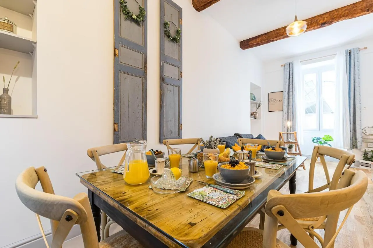 Gallieni - Superb & Unique In City Center Nice Apartment